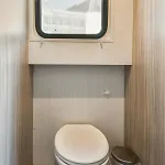 New Houseboat Center 'saiter'